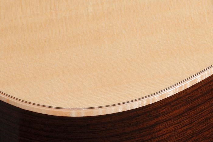 Solid Sitka Spruce top