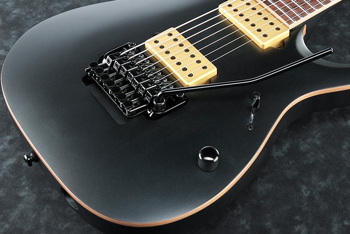 Maple top / Okoume body