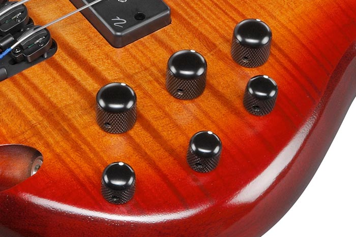 Ibanez 2-band EQ w/Piezo 主动音色控制旋钮