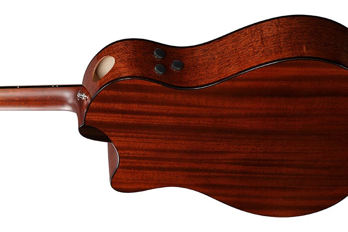 Back of the AAM700CE-NT's body