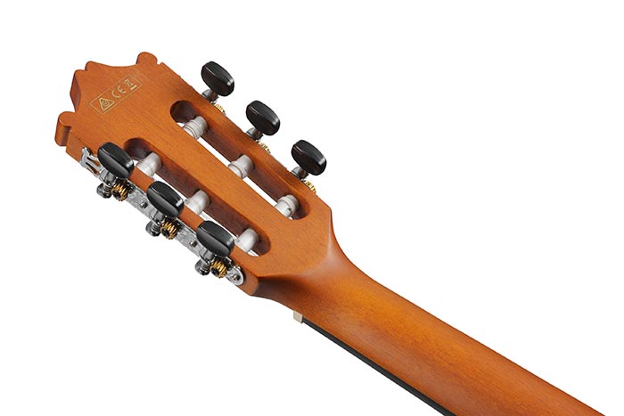 GA30TCE-NTのヘッドストック裏側の画像