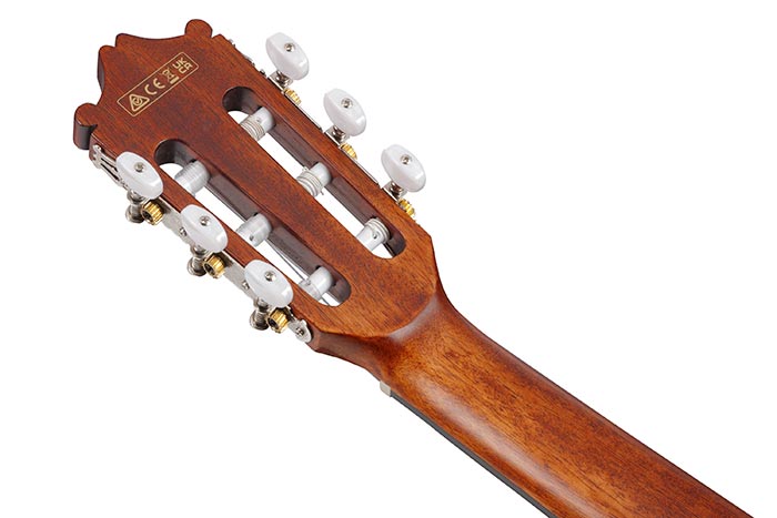 Back of the GA5TCE3Q-AM's headstock