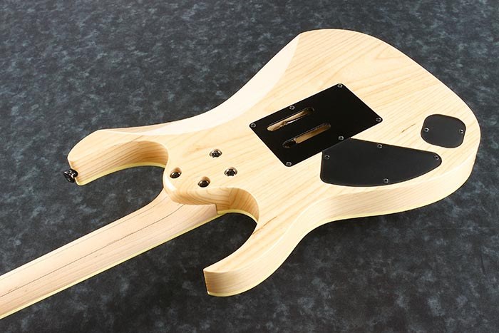 Back of the RG652AHM-AWD's body