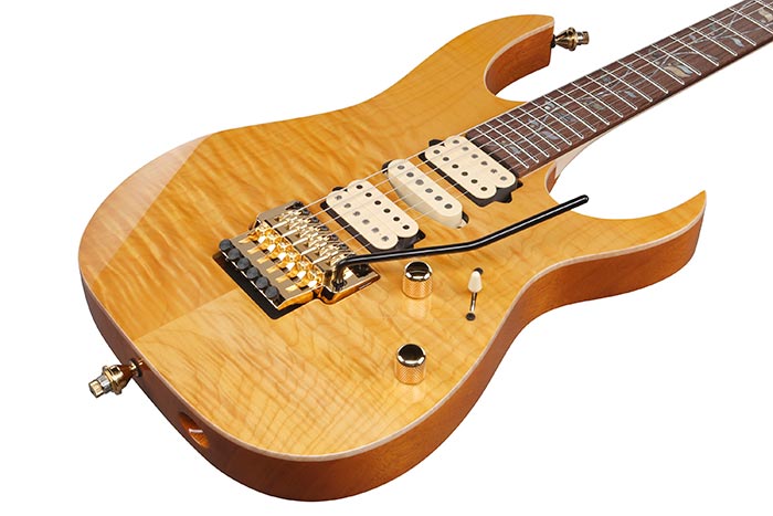 Top of the RG8570EM-NT's body