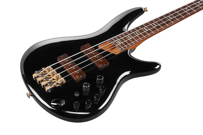 Top of the SR3500-BK's body