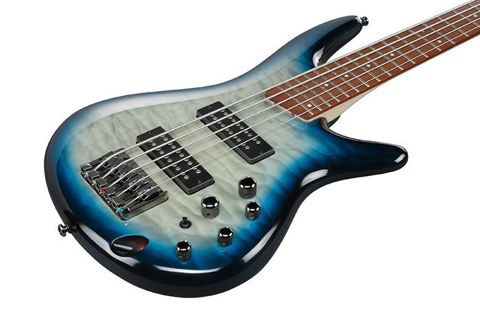 Top of the SR405EQM-SCB's body