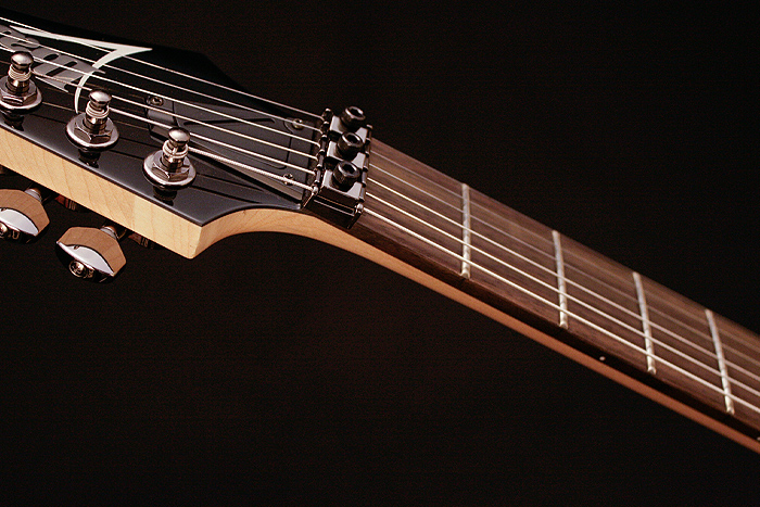 https://www.ibanez.com/eu/products/detail/news_file/file/feat_492.jpg