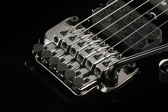 Edge-Zero II tremolo bridge