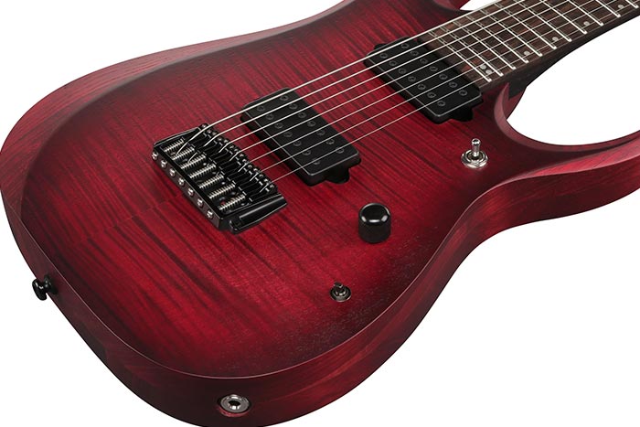 Flamed Maple top / Layered Ash & Okoume body