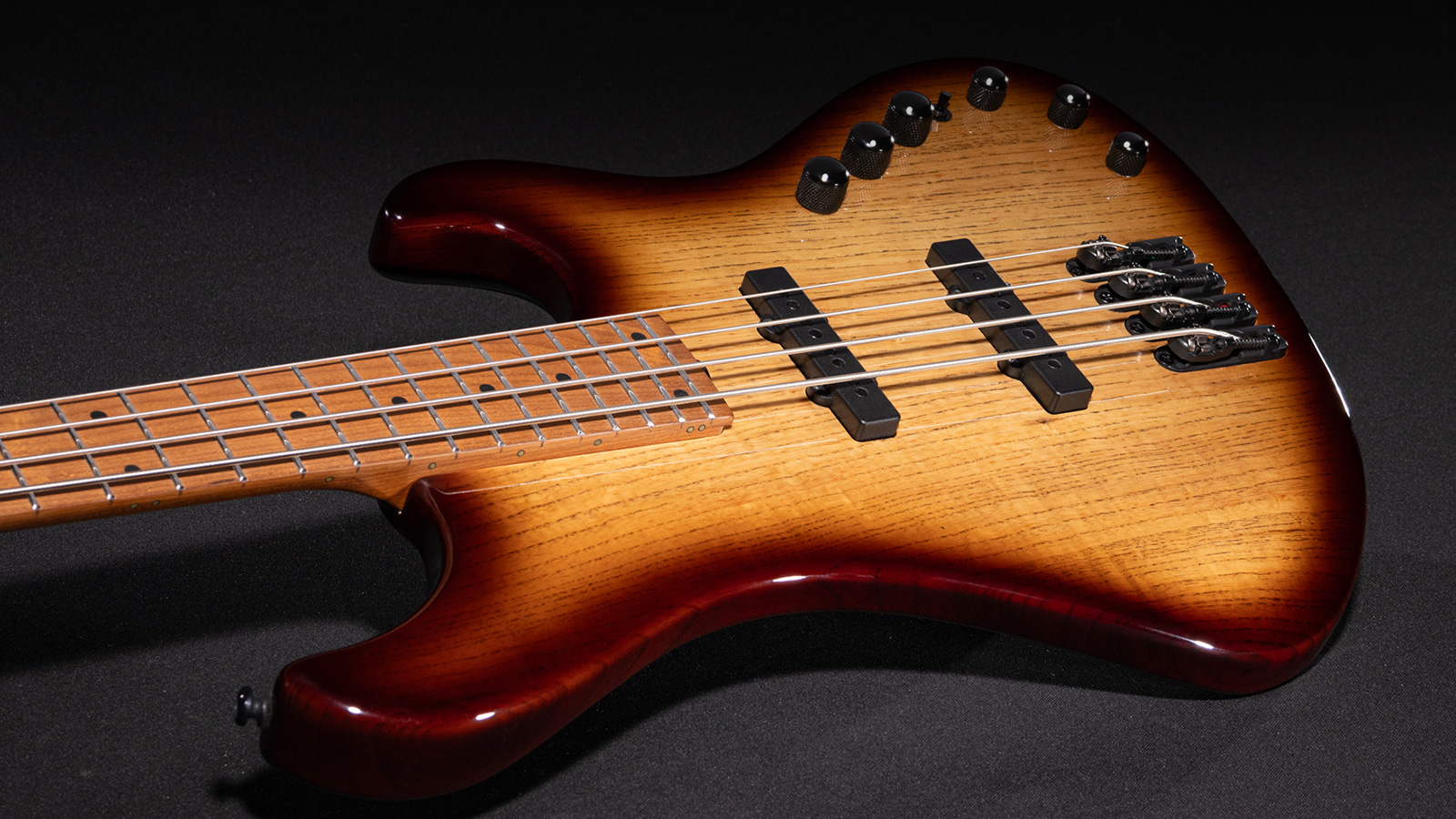MDM1300NAB