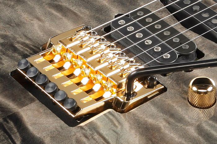 Lo-Pro Edge tremolo bridge