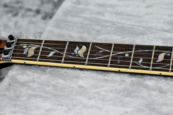 Ebony Fretboard w/Tree of Life inlay