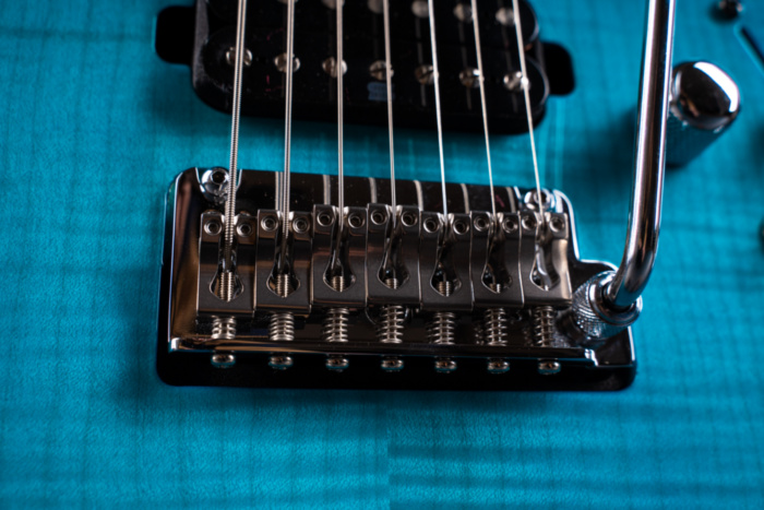 Gotoh&reg; T1872S tremolo bridge