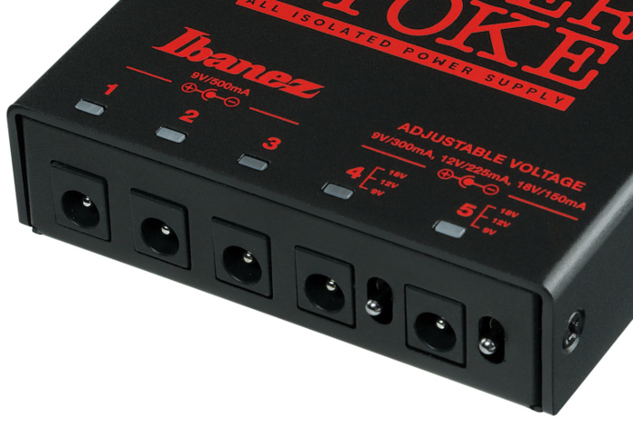 2 x Adjustable voltage (9V/300mA, 12V/225mA, 18V/150mA)