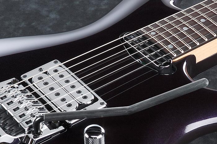 DiMarzio&reg; Pickups & 24 frets