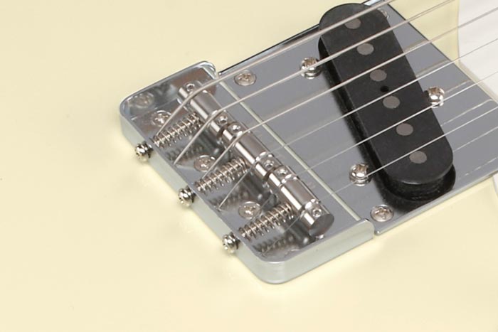 Gotoh&reg; F1803 bridge