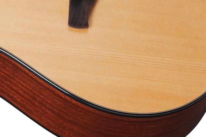 Solid Sitka Spruce top