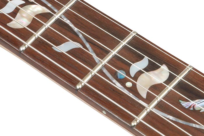 Jumbo frets with j.custom fret edge treatment