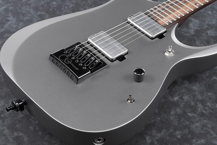 Maple top / Okoume body