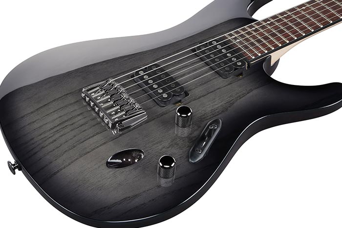 Ash top / African Mahogany body