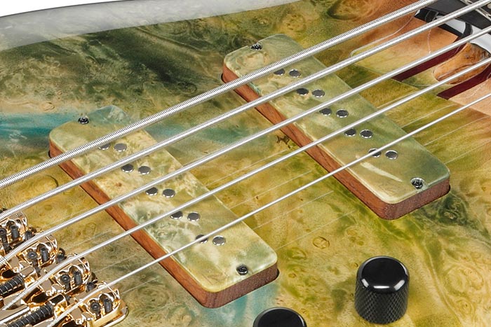 Nordstrand™ Big Single pickups with wood cover