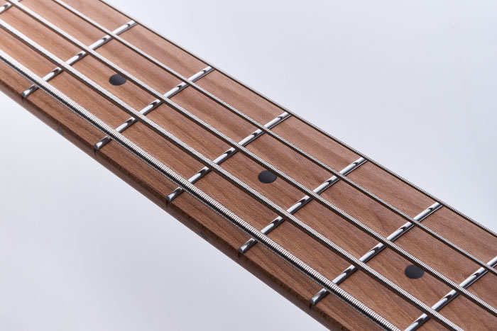 Roasted Maple fretboard