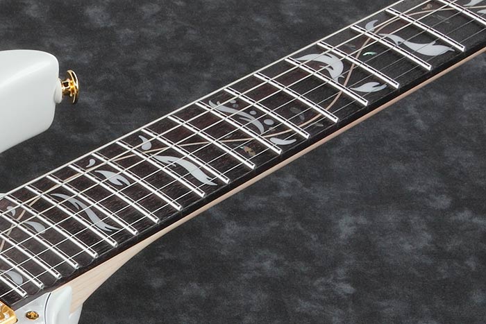 PIA Blossom inlay